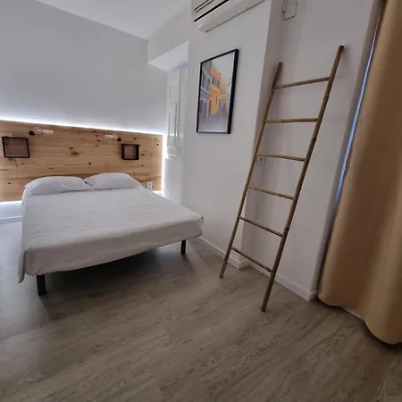 Guest house Wonder Charm