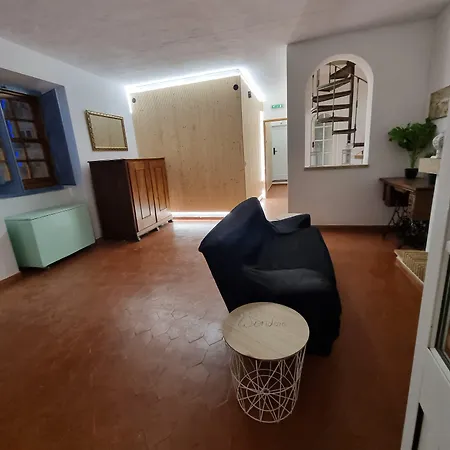 ゲストハウス Wonder Charm