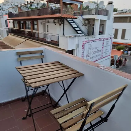 Wonder Charm 게스트하우스